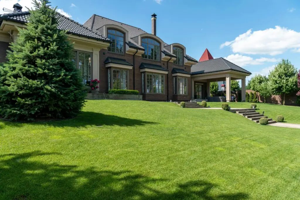 Commercial lawn maintenance for office parks and retail plazas in London, Ontario.